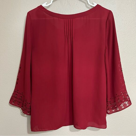 Anthropologie Maeve burgundy red laser cut out blouse women’s size small 6 - Picture 6 of 11